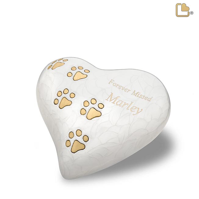 Perlmuttweiße Herzurnen für Haustiere