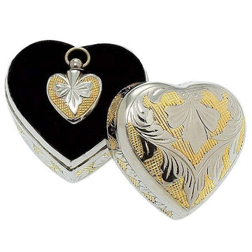 Caja de corazón grabada en oro blanco y colgante de cremación de corazón