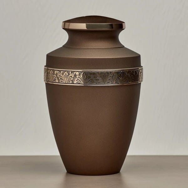 Urna de cremación de latón macizo de bronce rústico griego