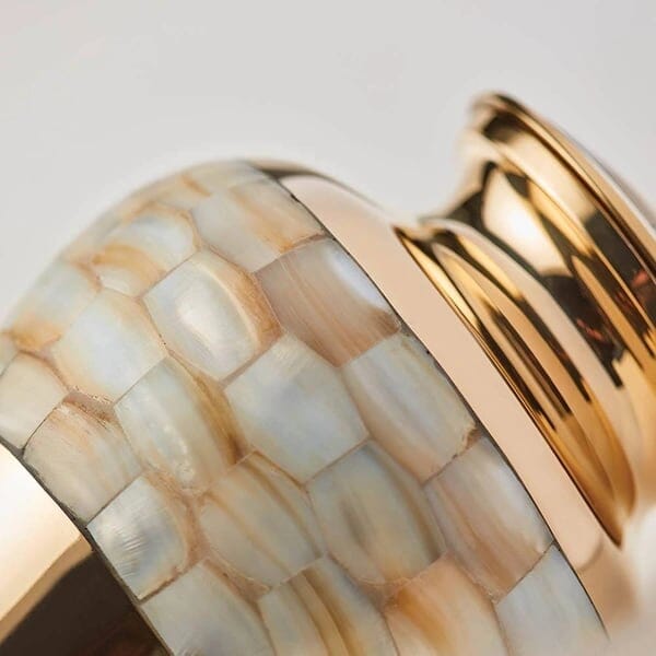 Elite Urne aus massivem Messing für Kleinkinder aus Perlmutt