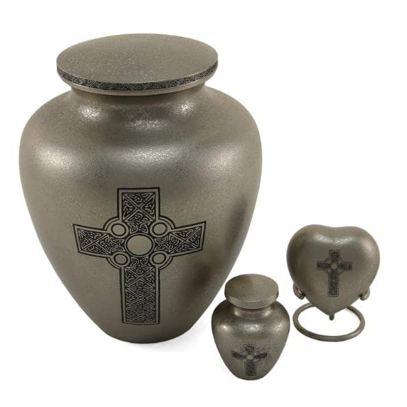 Keltisches Kreuz-Herz-Andenken-Urne