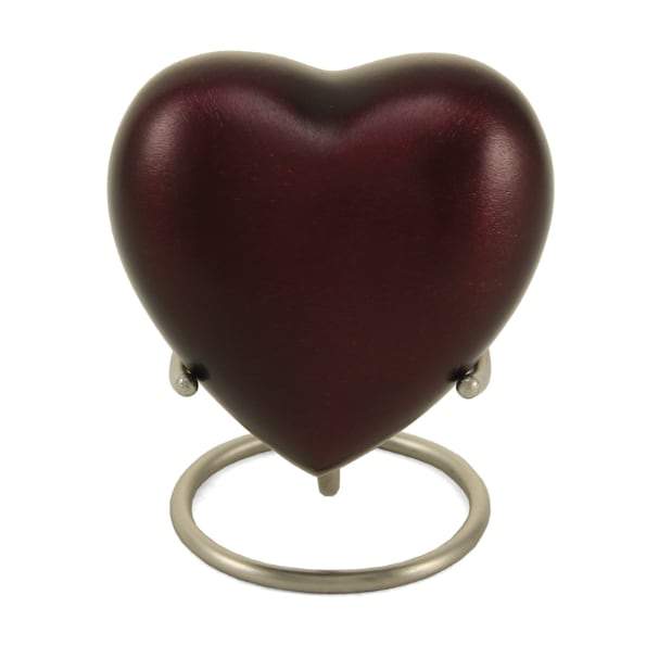 Monterey Ruby Aluminun und Brass Heart Andenken